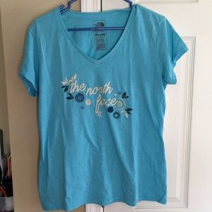 The North Face women’s tee